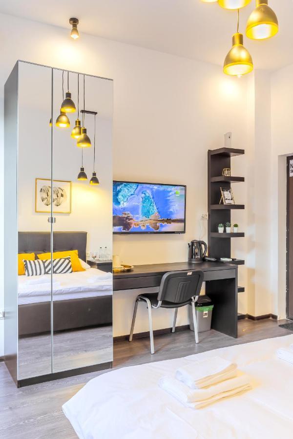 Chateau: Upscale Suites In Bucharest'S Historical Center! Exterior foto