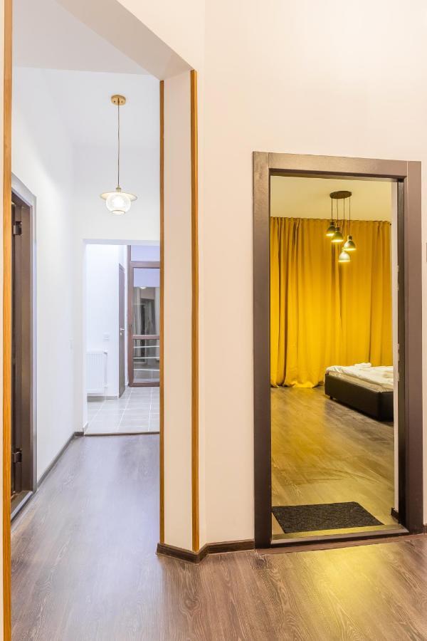 Chateau: Upscale Suites In Bucharest'S Historical Center! Exterior foto