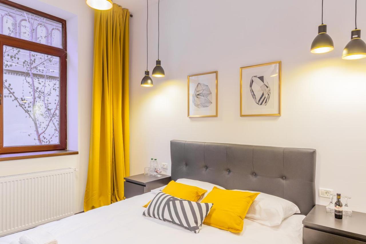 Chateau: Upscale Suites In Bucharest'S Historical Center! Exterior foto